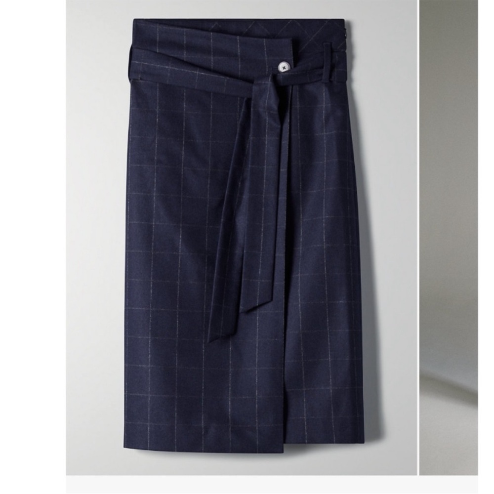 NWT Babaton Karl Skirt